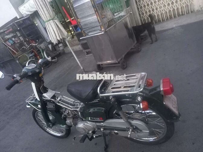 Honda Super Cub 81 Xanh rêu Xăng