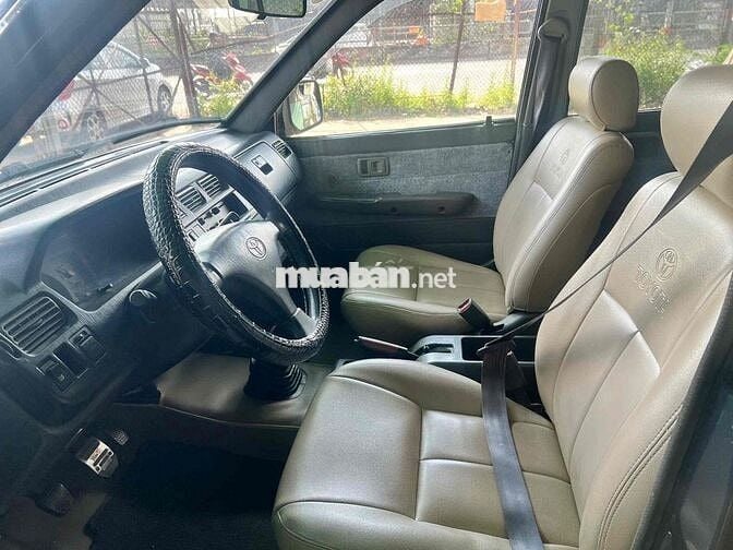 Toyota Zace GL 2000 để anh em đi gia đình