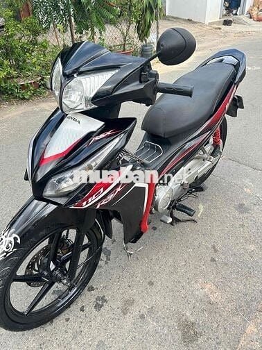 Honda Wave RSX máy din siêu êm ngon. xe đẹp