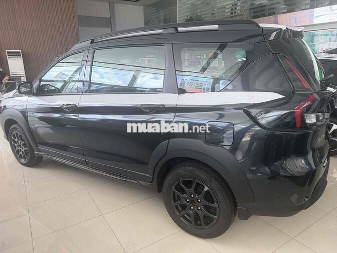 Suzuki XL7 2026 Black Edition chỉ trả trước 130tri
