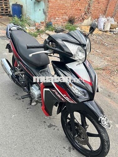 Honda Wave RSX máy din siêu êm ngon. xe đẹp