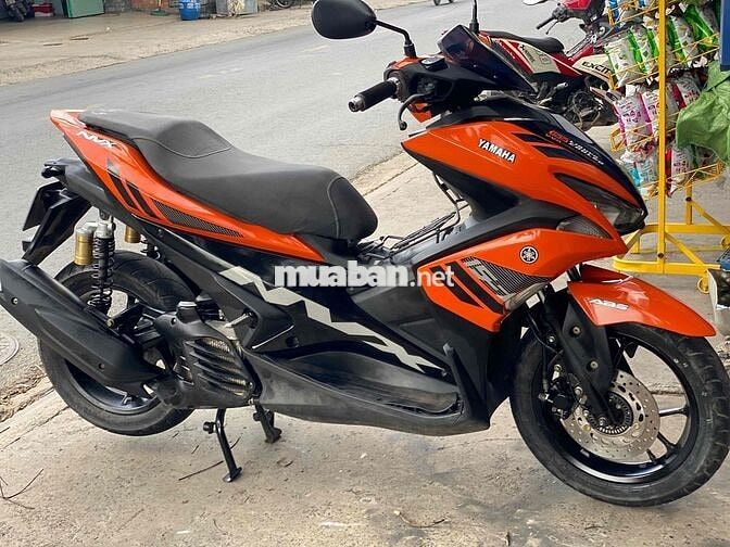 Yamaha NVX 155 khóa smk Cam đen Nguyên bản.