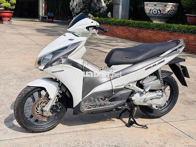 Honda Air Blade FI 2012 Trắng Zin êm