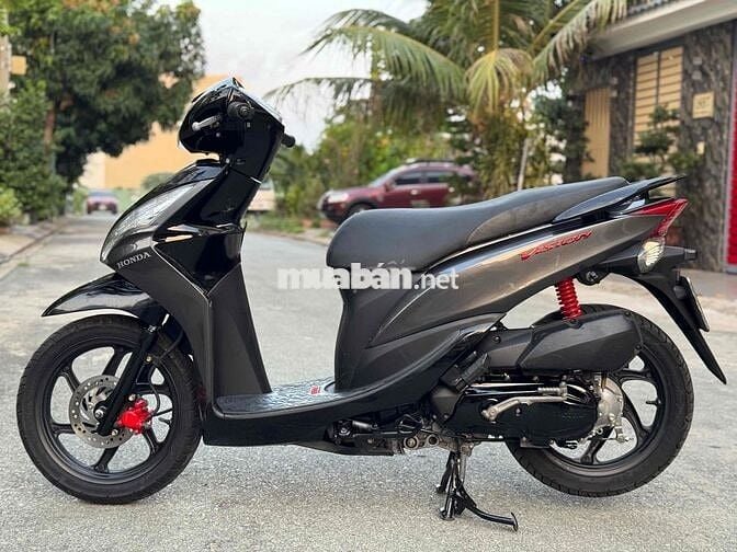 Honda Vision 2011 Đen xám BSTP chính chủ êm zin