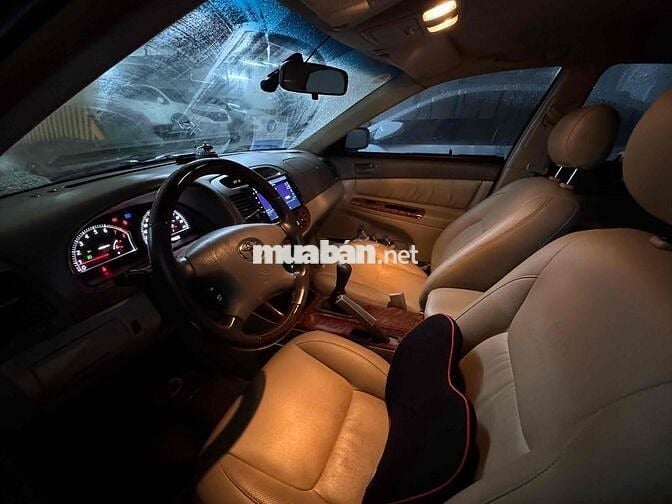 Toyota Camry 2005 Số sàn Đen