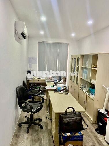 Cho Thuê Biệt Thự Nguyễn Văn Trỗi  ngang 8m – Phú Nhuận | 9 Phòng