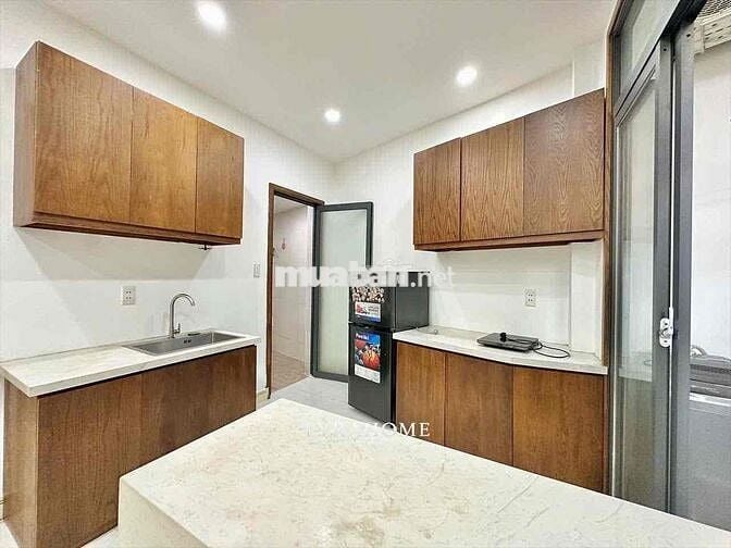 2PN FULL NỘI THẤT - BAN CÔNG THOÁNG - PHAN ĐÌNH PHÙNG, PN