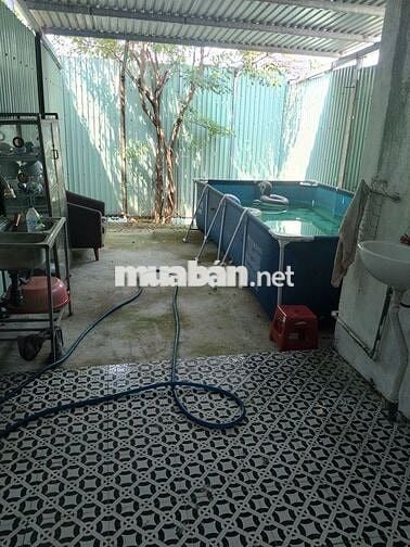 Nhà cấp 4 kiên cố ngay chợ Mười Giờ