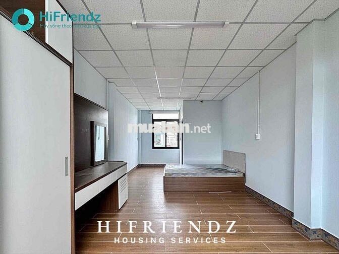 🏡CHDV GẦN TẠ QUANG BỬU Q8, Hầm xe, Thang máy, nội thất mới Gần UEH,VHU