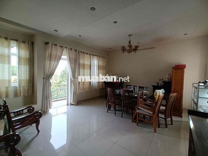 Bán nhà mặt tiền kinh doanh view Bờ Kè Thống Nhất Đồng Nai chủ ngộp ba