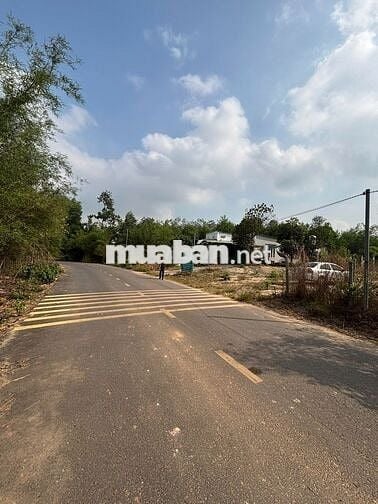 Đất TC TT Tp Tân Uyên, rẻ hơn thị trường 1tr/m2, DT 3640m2