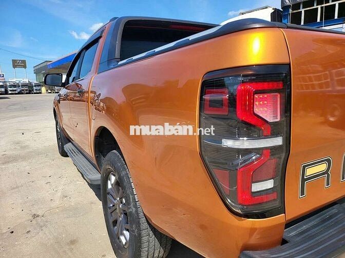 Ford Ranger Wildtrak 2017 Dầu màu Cam