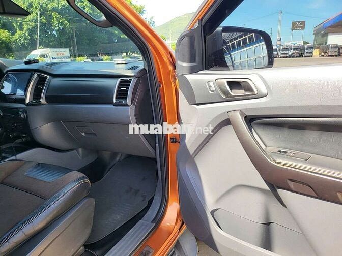 Ford Ranger Wildtrak 2017 Dầu màu Cam