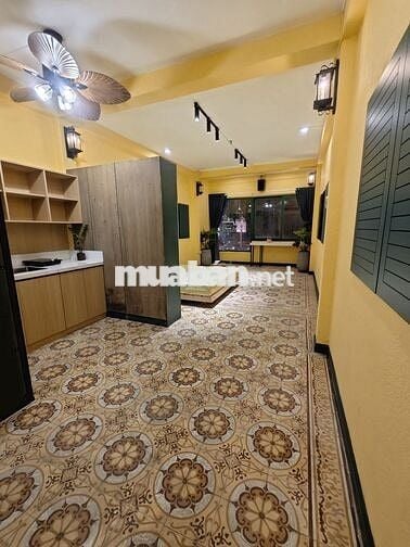 CHO THUÊ PHÒNG NGUYÊN SÀN TẦNG 1 – RỘNG 40M²