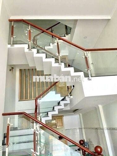 Nhà 1 trệt 1 Lửng 3 lầu Đường 18B BHH A bình tân