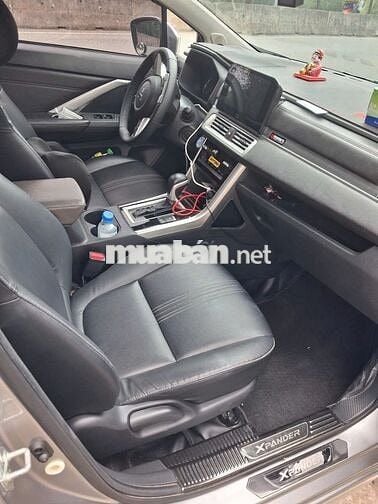 Mitsubishi Xpander GLP 2024 Bạc 30000 KM