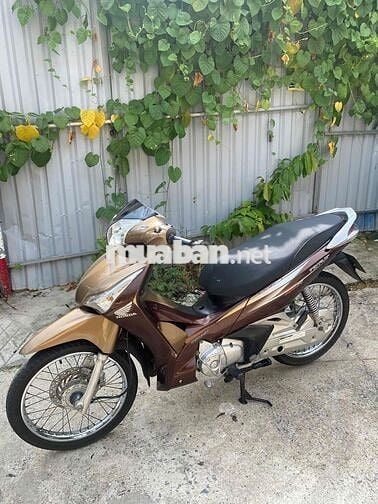 Honda Future Fi 125 biển số 72