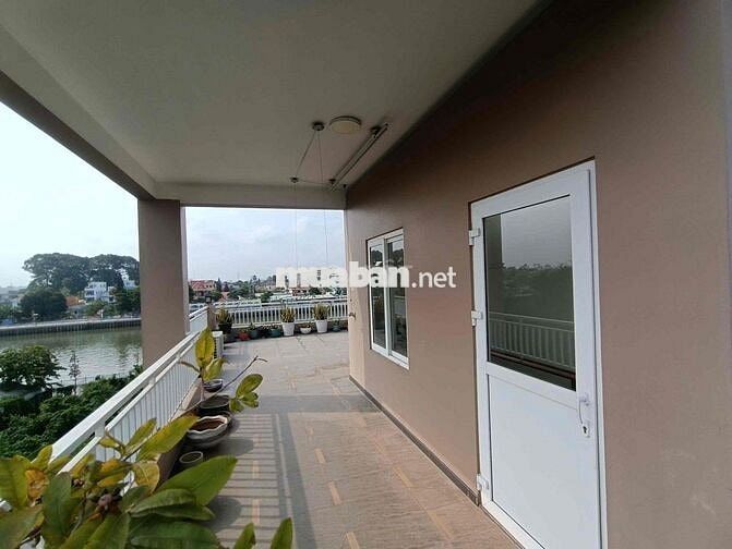 Bán nhà mặt tiền kinh doanh view Bờ Kè Thống Nhất Đồng Nai chủ ngộp ba