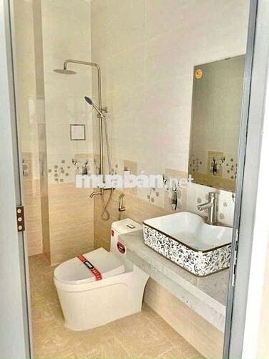 Nhà 1 trệt 1 Lửng 3 lầu Đường 18B BHH A bình tân