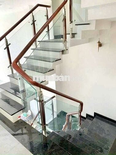 Nhà 1 trệt 1 Lửng 3 lầu Đường 18B BHH A bình tân