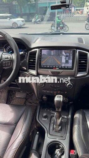 Ford Ranger Wildtrak 2 cầu 2021 cá nhân đi kỹ