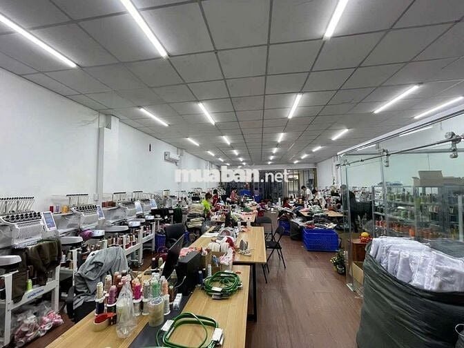 Cần cho thuê xưởng  song hành TMT  QL 22  DT  8 x30  giạ 25 triệu TL