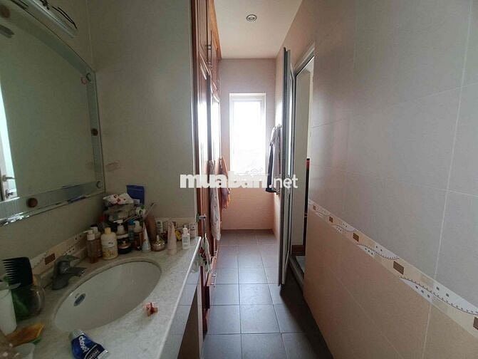 Bán nhà mặt tiền kinh doanh view Bờ Kè Thống Nhất Đồng Nai chủ ngộp ba