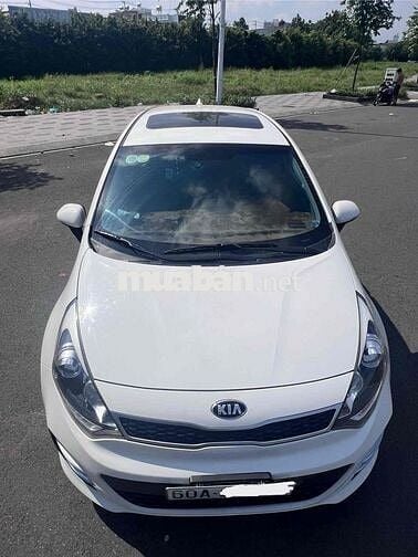 KIA RIO Hatchback full 2015 Trắng 57227 km