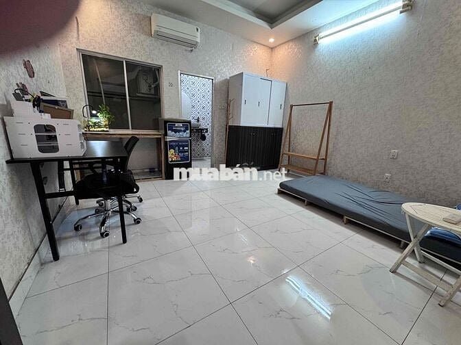 CHDV ngay UBND Gò Vấp 340 Quang Trung