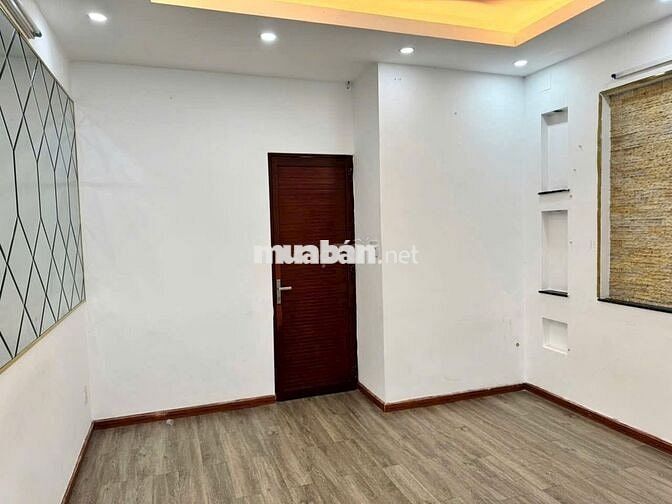 MẶT TIỀN HOA THỊ - PHÚ NHUẬN  - 4x14m - 3 Lầu