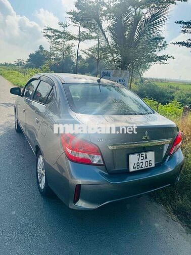 Mitsubishi Attrage 2020 Số sàn Xám