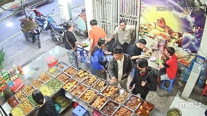 Cần sang nhượng quán cơm chay gần chùa hoàng pháp giá 50tr ( giá bao t