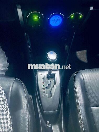 Toyota Vios Bản G Số tự động 2014 Vàng cát