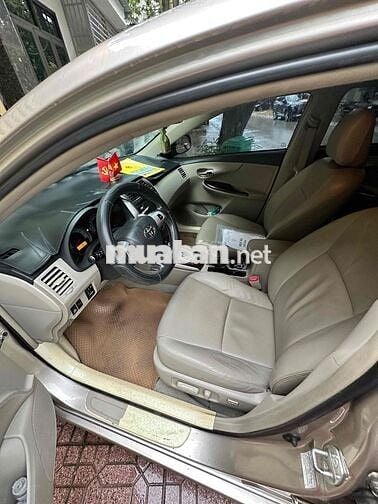 Toyota Corolla Altis 2014 Số tự động Vàng cát