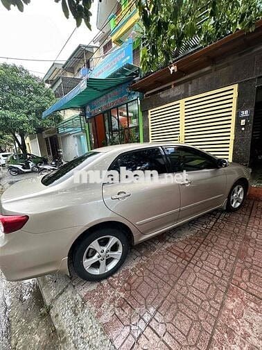 Toyota Corolla Altis 2014 Số tự động Vàng cát
