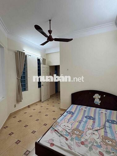 Bán nhà 3 tầng, trong khuôn đất 99m2, HXH, Trương Công Định, Tân Bình