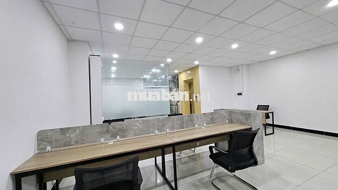 Cho thuê văn phòng 75m2 full nội thất, máy lạnh, 15Tr/tháng