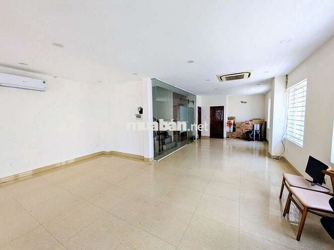 Chính chủ cho thuê tầng 1 50m2 làm văn phòng nhà 4 tầng
