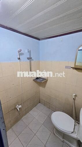 CHO THUÊ NHÀ (CÓ GÁC LỬNG) GIÁ RẺ 160 PHẠM VĂN ĐỒNG P.3 Q.GV