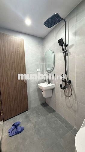chính chủ tôi cần bán CHCC Nam Trung Yên, 70m 2PN, nội thất cao cấp