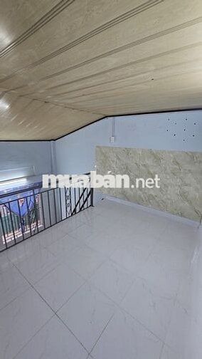 CHO THUÊ NHÀ (CÓ GÁC LỬNG) GIÁ RẺ 160 PHẠM VĂN ĐỒNG P.3 Q.GV