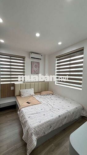 chính chủ tôi cần bán CHCC Nam Trung Yên, 70m 2PN, nội thất cao cấp