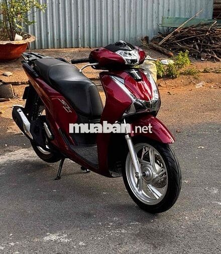 Honda SH 150i 2018 ( có góp nợ xấu )