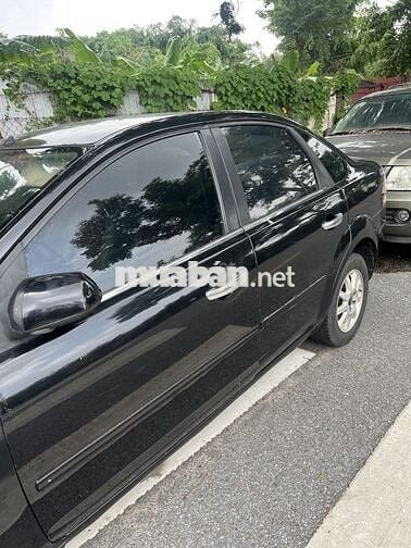 Ford Focus 1.8 MT Số sàn Đen