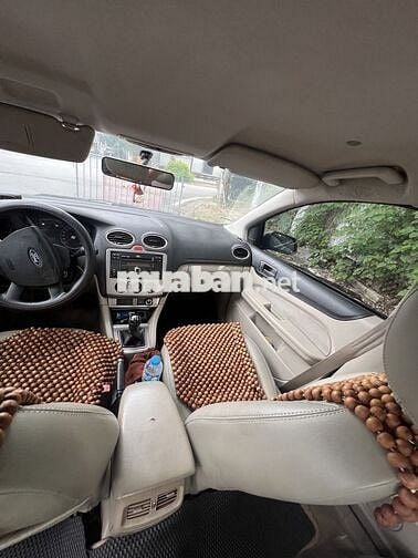 Ford Focus 1.8 MT Số sàn Đen