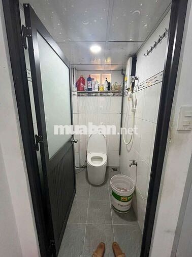 nhà mới đẹp vô ở liền 1 lưng 1 lầu 2 phòng ngủ 2vs 