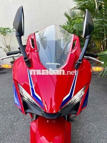 CBR500R MẪU MỚI NHẤT 8/2025 MÀN HÌNH TFT 2 ĐĨA