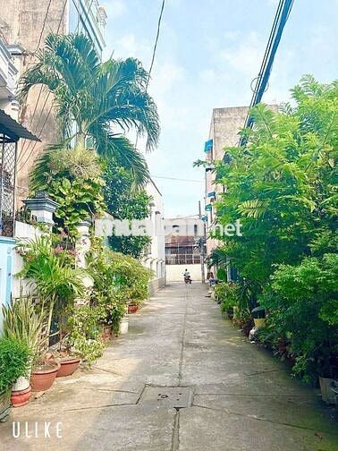 nhà mới đẹp vô ở liền 1 lưng 1 lầu 2 phòng ngủ 2vs 