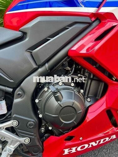 CBR500R MẪU MỚI NHẤT 8/2025 MÀN HÌNH TFT 2 ĐĨA
