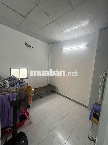 nhà mới đẹp vô ở liền 1 lưng 1 lầu 2 phòng ngủ 2vs 